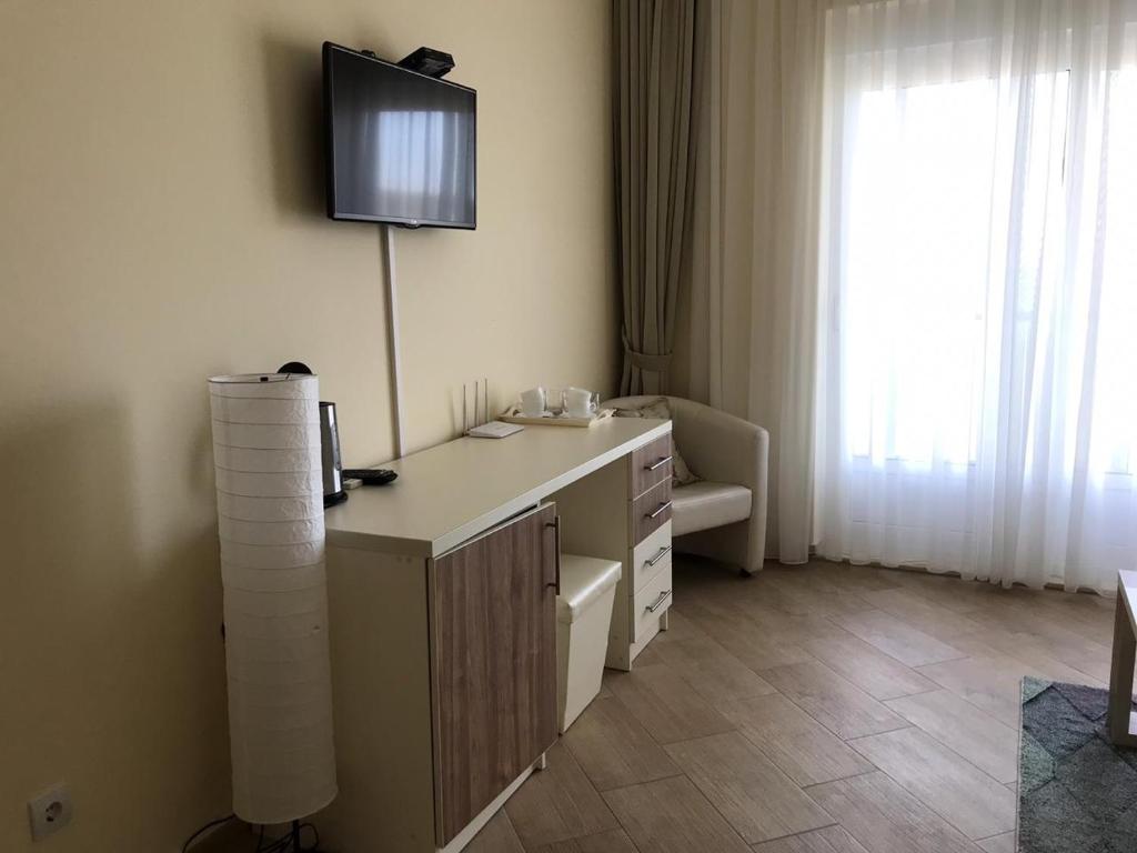 Продажа отеля Sandra, Черногория, Барский регион, Утеха | Villacarte