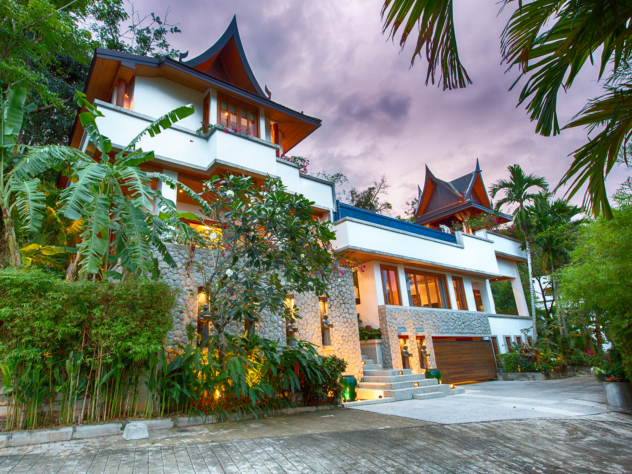 Rent villa Baan Surin Sawan, Thailand, Phuket, Surin | Villacarte