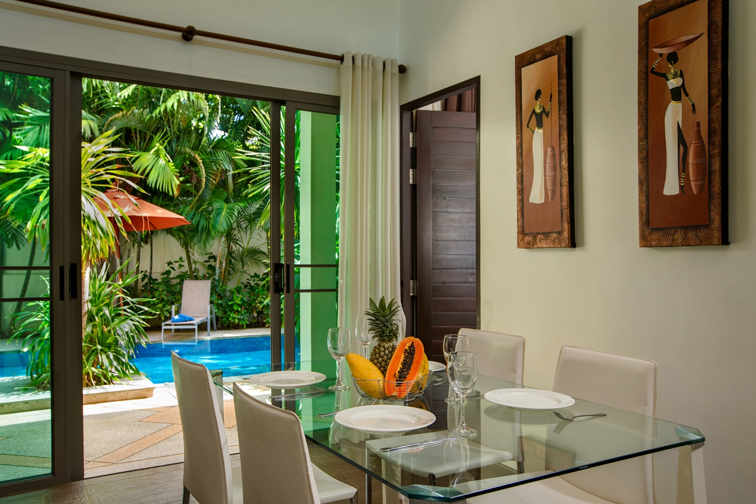 Rent villa Badas, Thailand, Phuket, Nai Harn | Villacarte