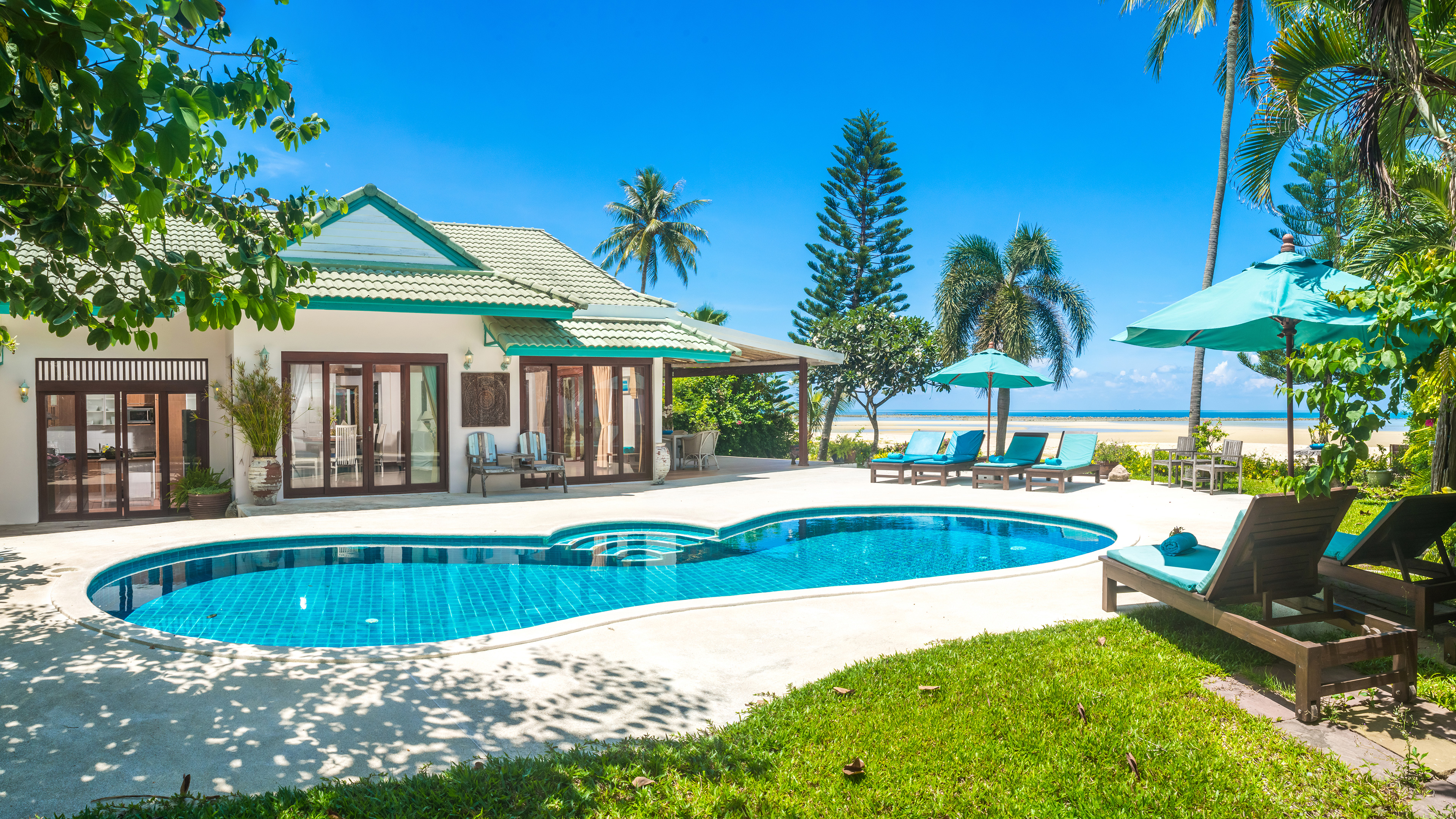 Villa Baan Chaai Haat