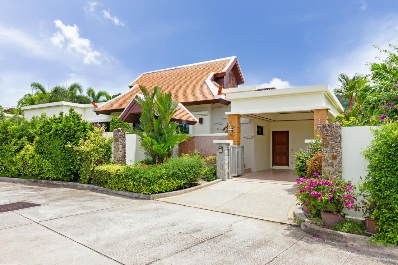 Property for Sale Nai Harn Baan Bua Pratum, Thailand, Phuket, Nai Harn | Villacarte