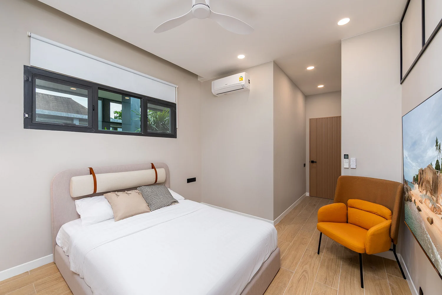 Продажа недвижимости Two Villas Onyx Saiyuan Estate, Таиланд, Пхукет, Най Харн | Villacarte