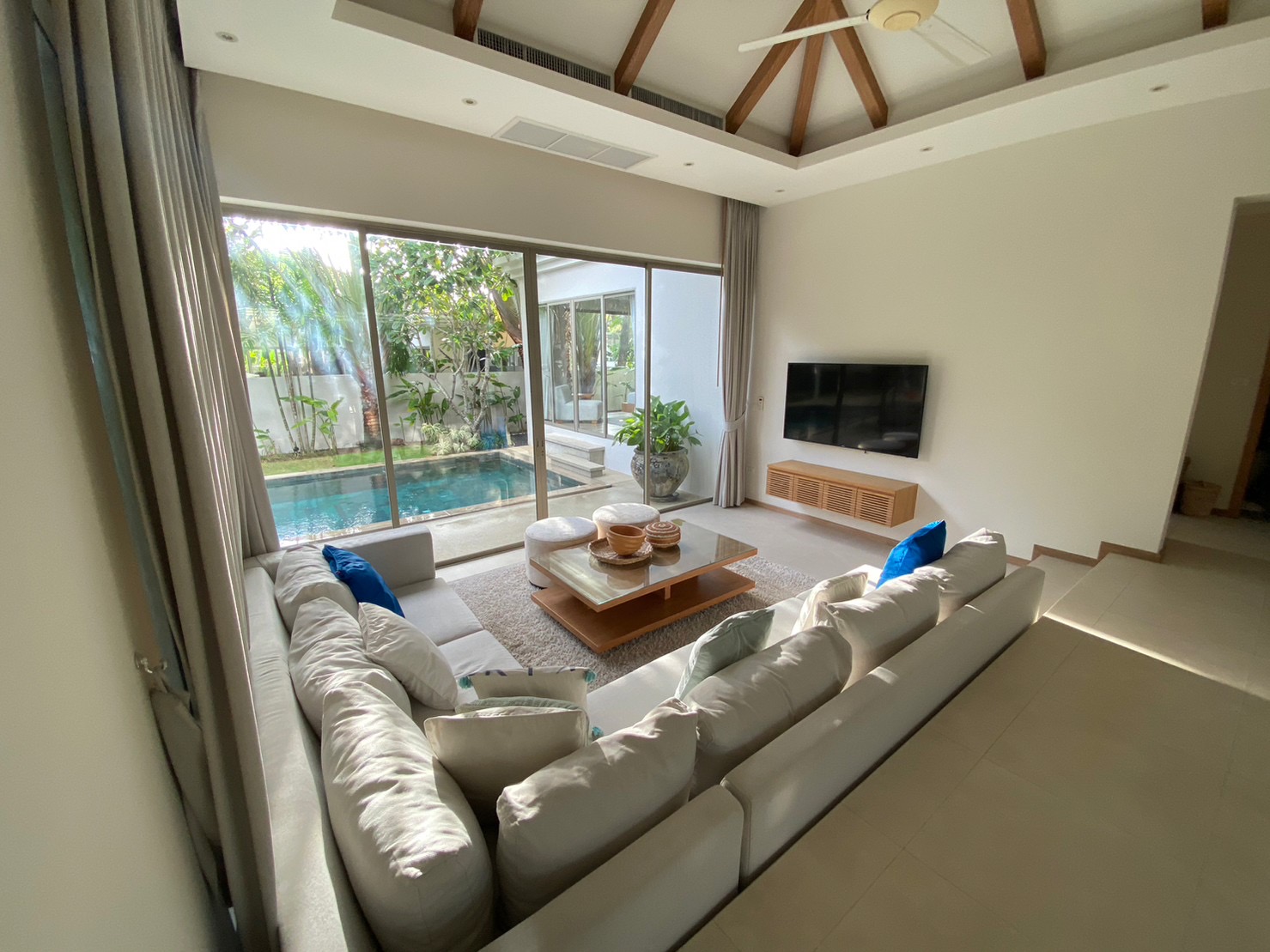 Аренда виллы Trichada Breeze 19, Таиланд, Пхукет, Банг Тао | Villacarte