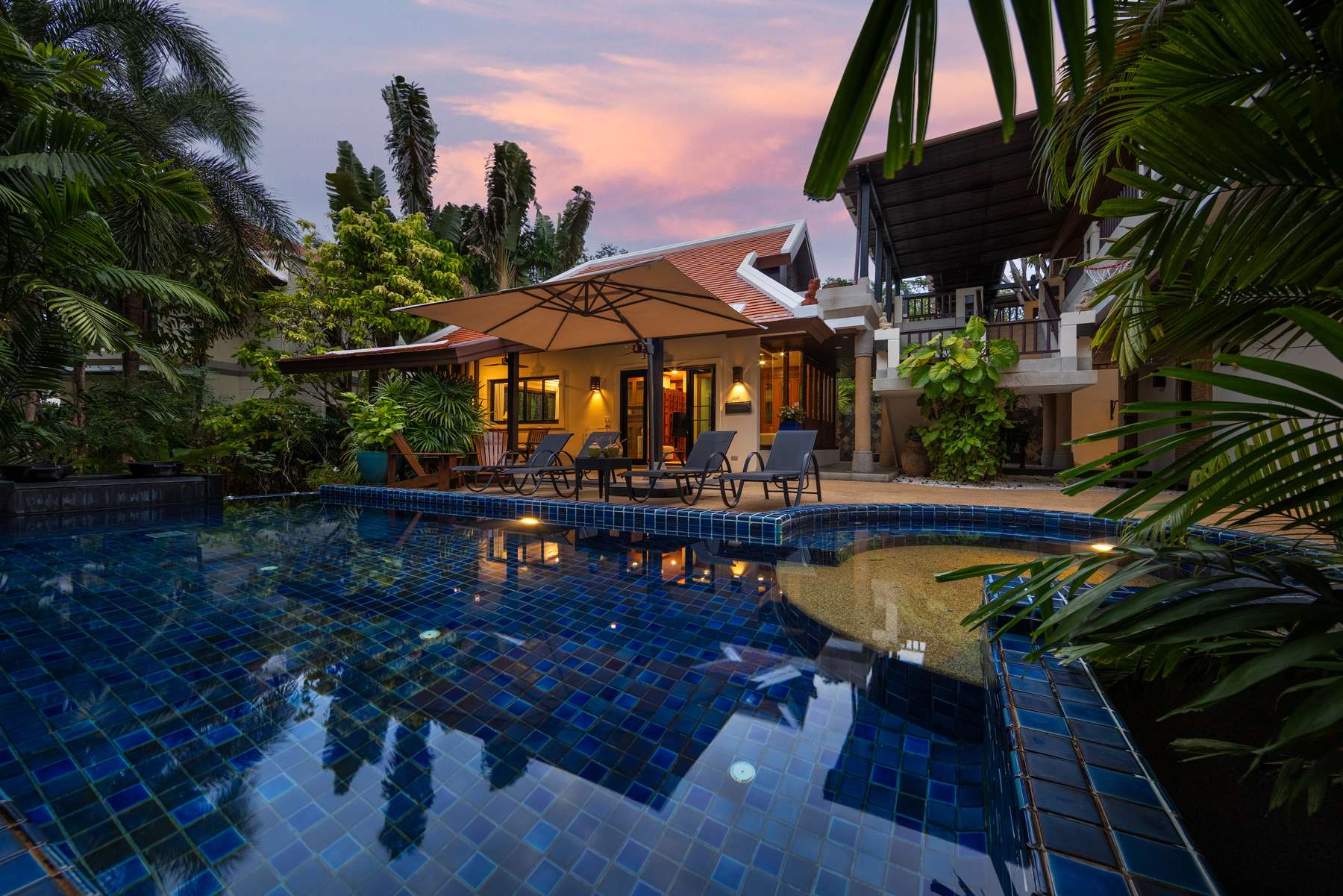 Rent villa Baan - Bua Meraya, Thailand, Phuket, Nai Harn | Villacarte