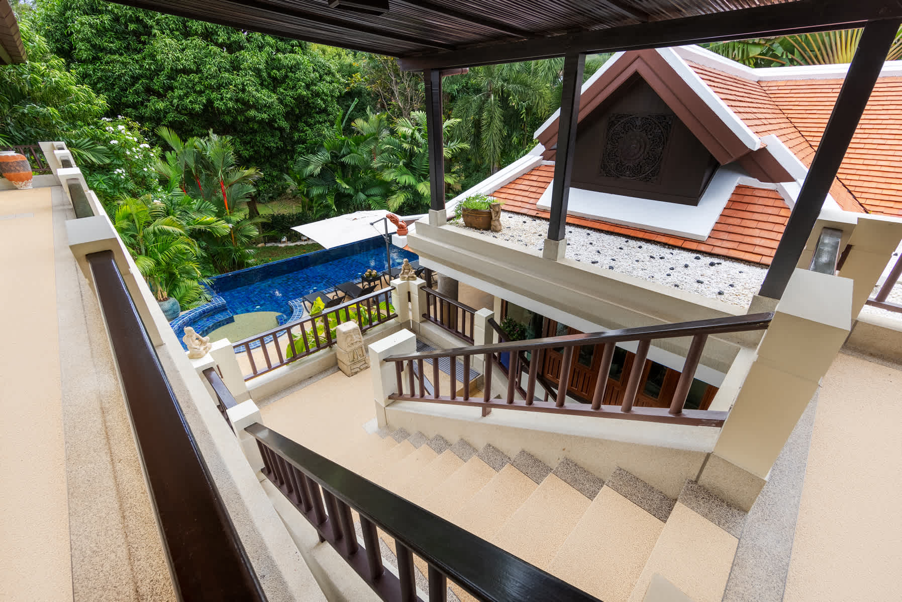 Rent villa Baan - Bua Meraya, Thailand, Phuket, Nai Harn | Villacarte