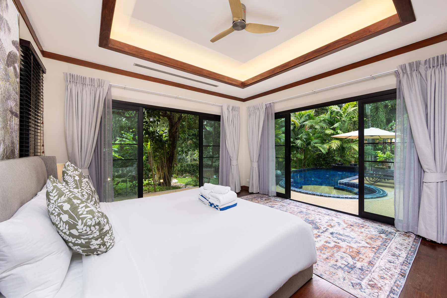 Rent villa Baan - Bua Meraya, Thailand, Phuket, Nai Harn | Villacarte