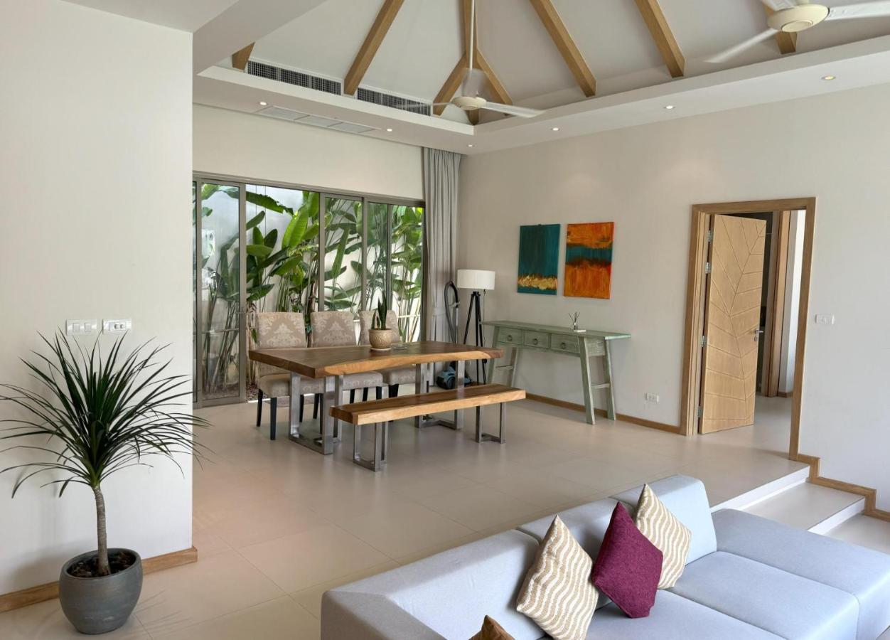 Property for Sale Trichada tropical, Thailand, Phuket, Bang Tao | Villacarte