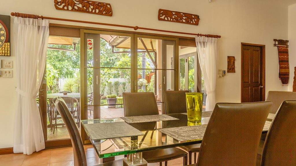 Rent villa Garden Villa, Thailand, Phuket, Nai Harn | Villacarte