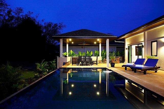 Rent villa Louise, Thailand, Phuket, Nai Harn | Villacarte