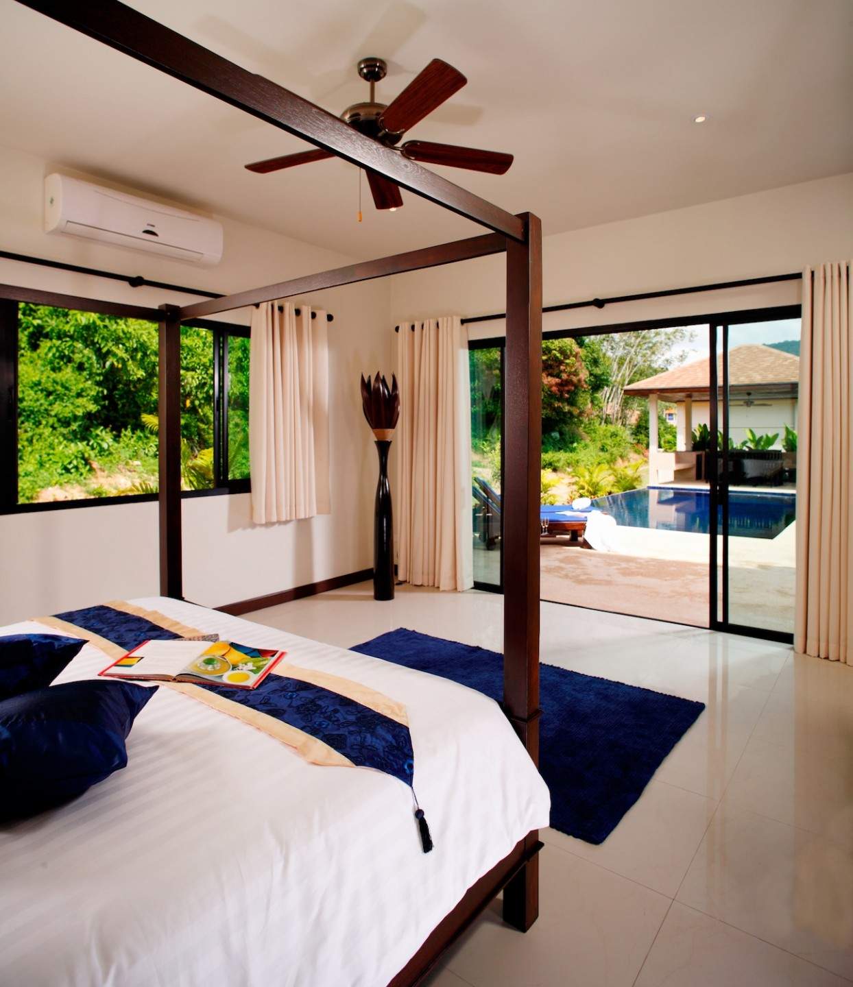 Rent villa Louise, Thailand, Phuket, Nai Harn | Villacarte