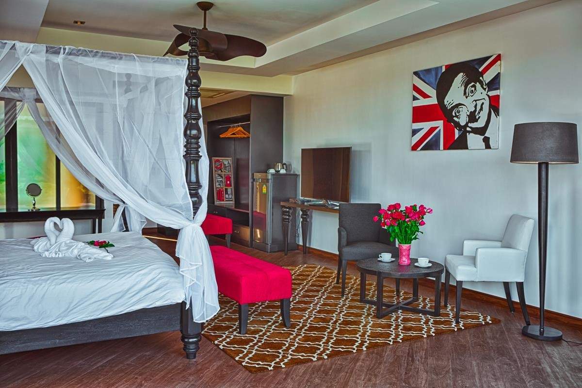 Rent villa LUXURY TIME, Thailand, Phuket, Surin | Villacarte