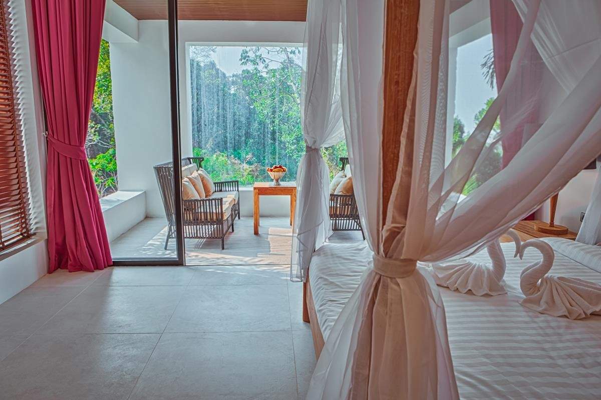 Rent villa LUXURY TIME, Thailand, Phuket, Surin | Villacarte
