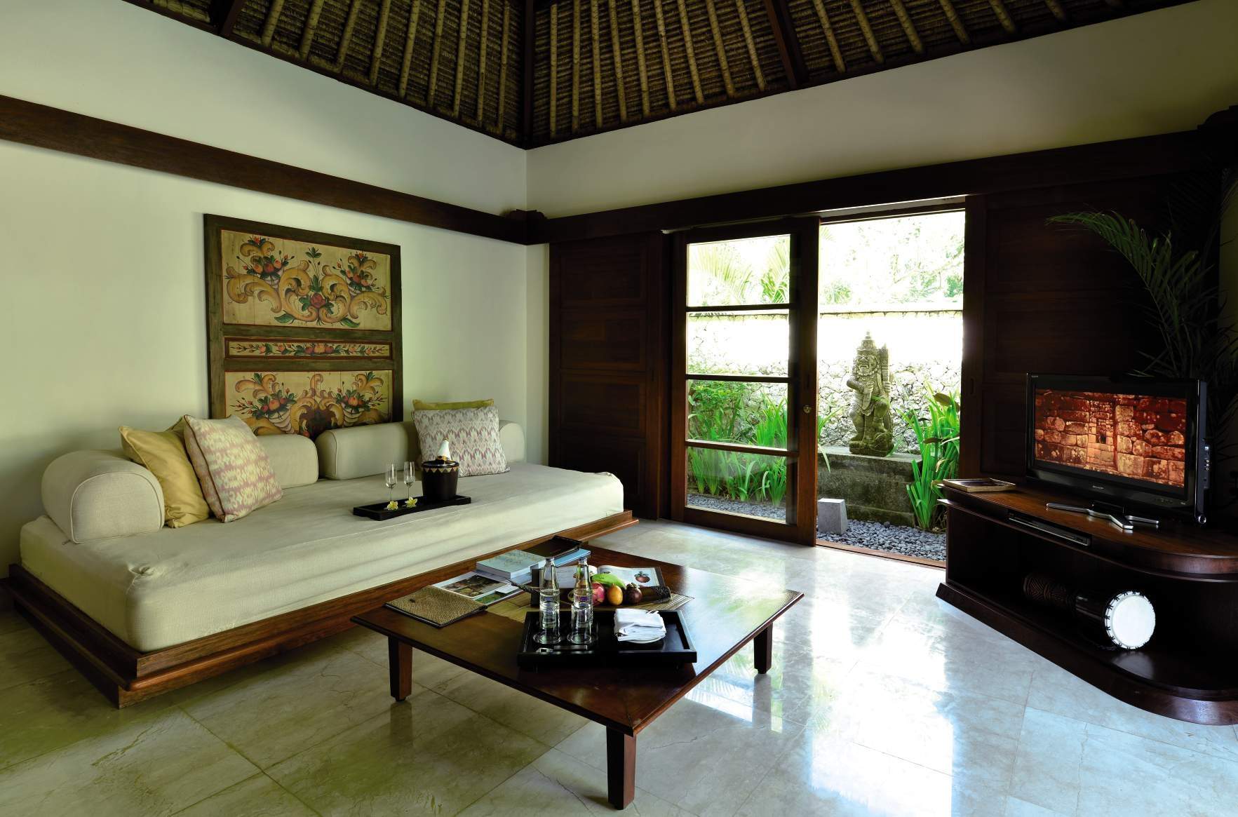Rent villa Cornelia, Indonesia, Bali, Djimbaran | Villacarte