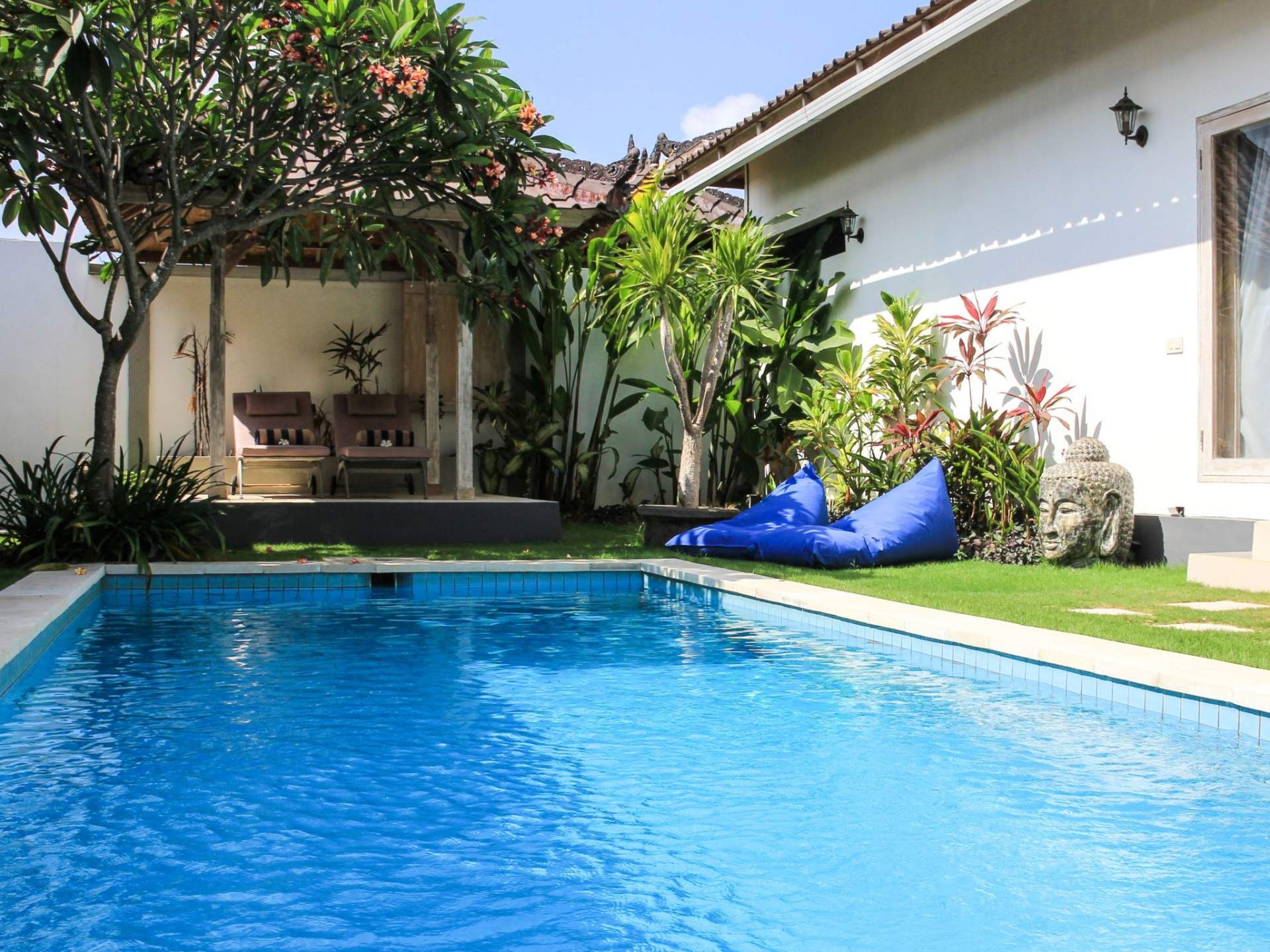Rent villa Alicia, Indonesia, Bali, Seminjak | Villacarte