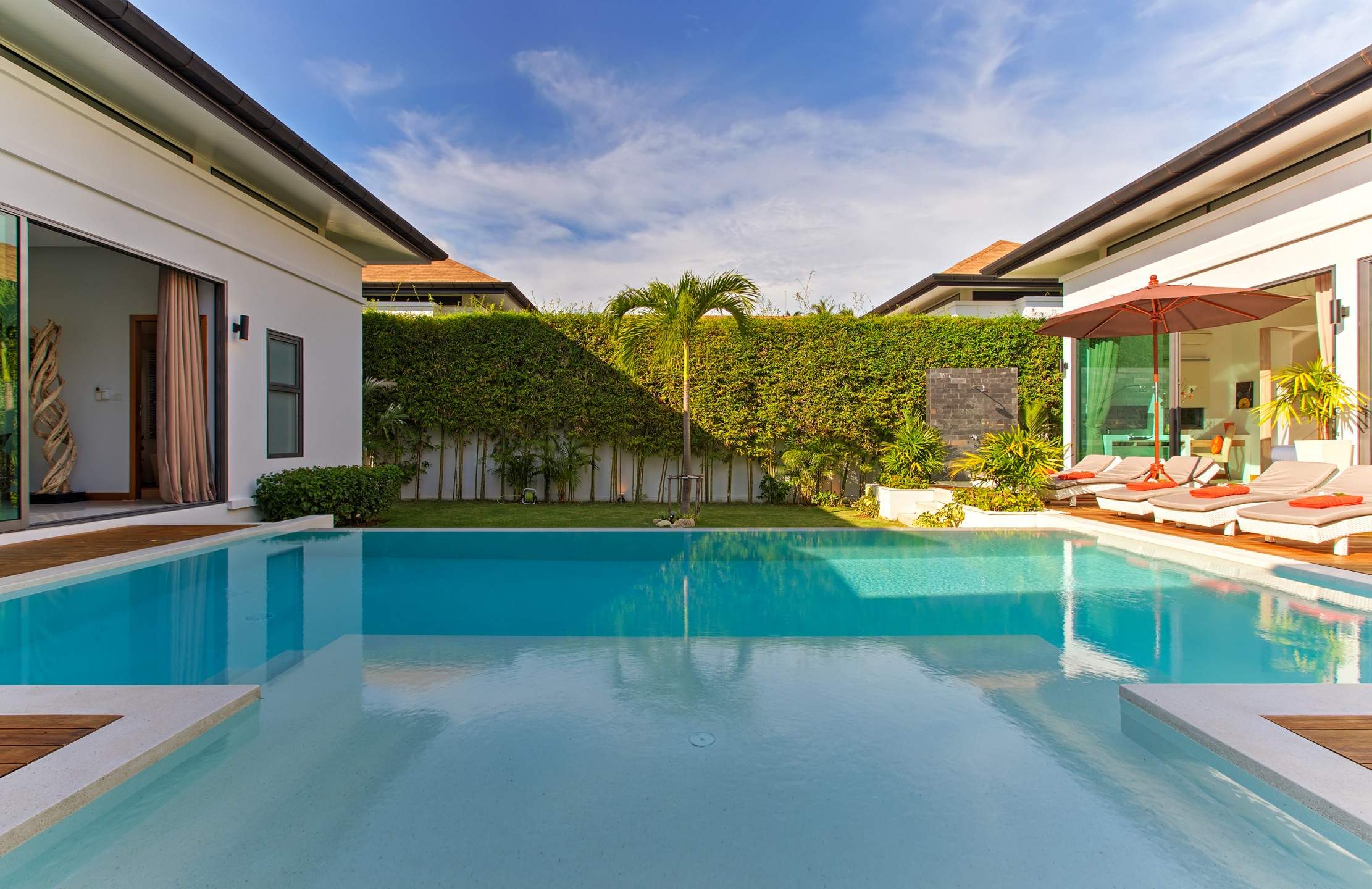 Rent villa Baannaraya, Thailand, Phuket, Nai Harn | Villacarte