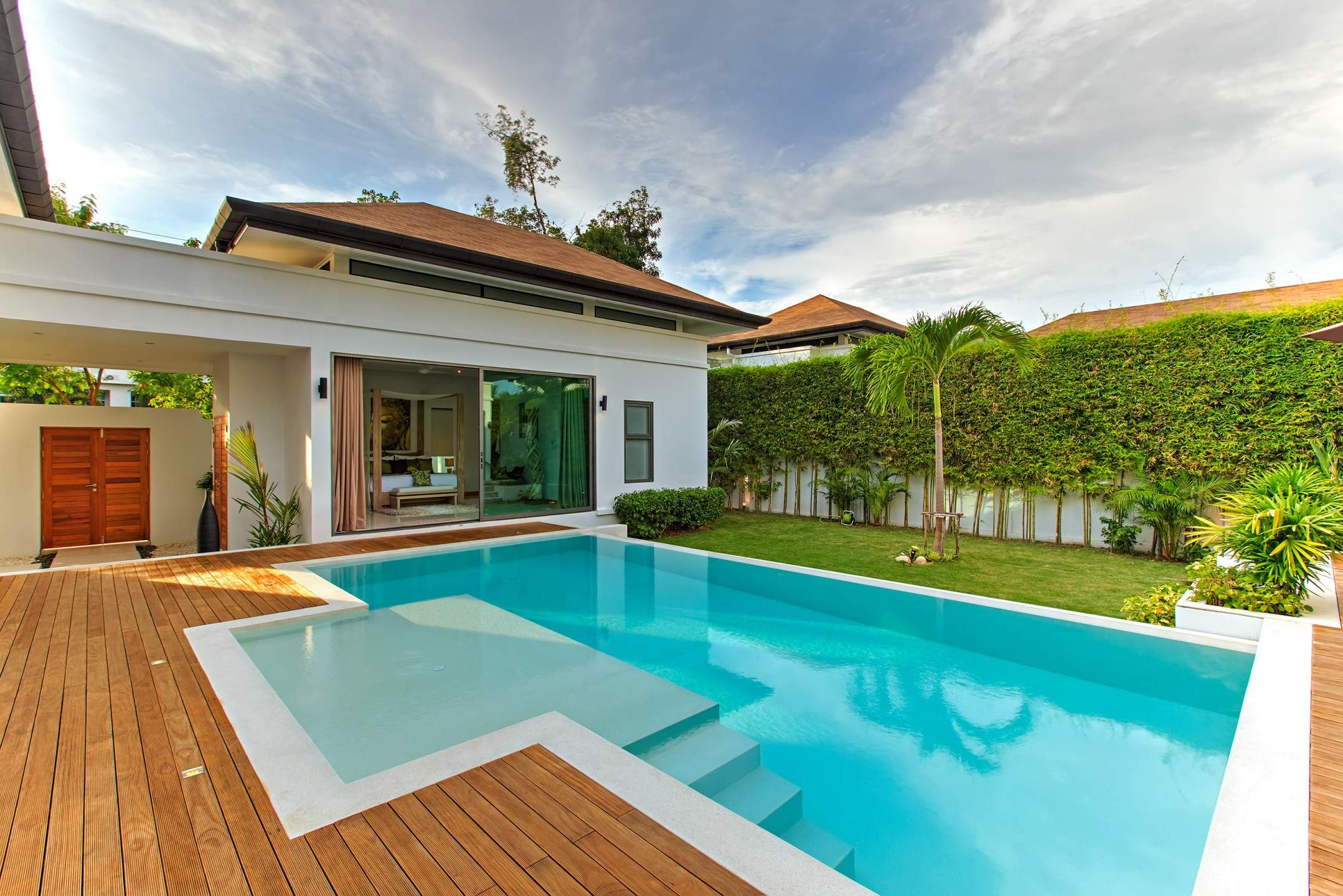 Rent villa Baannaraya, Thailand, Phuket, Nai Harn | Villacarte