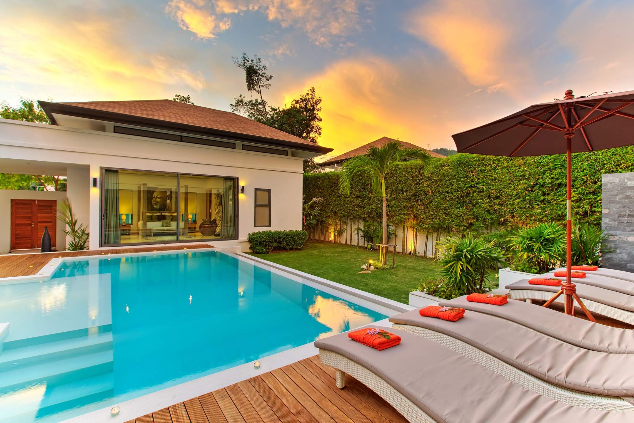 Rent villa Baannaraya, Thailand, Phuket, Nai Harn | Villacarte