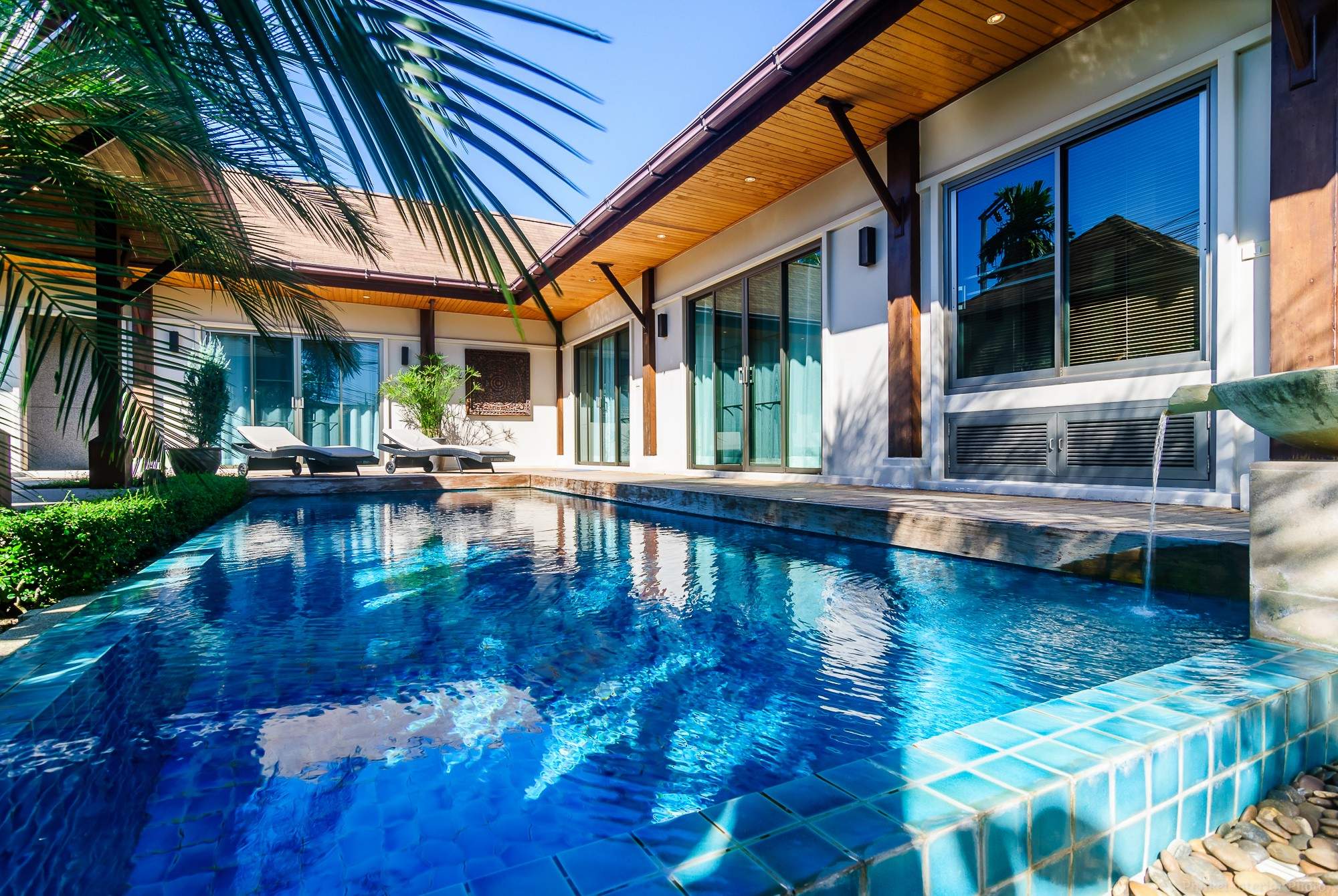Продажа недвижимости The Niche Villas Two Villas, Таиланд, Пхукет, Най Харн | Villacarte