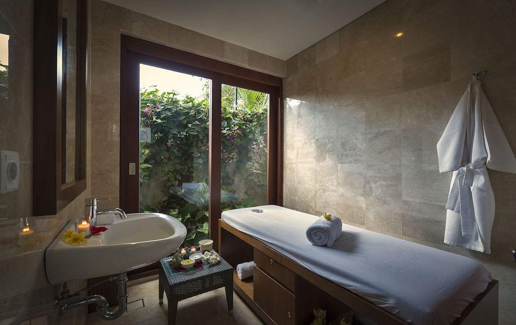 Rent villa Leonora, Indonesia, Bali, Seminjak | Villacarte