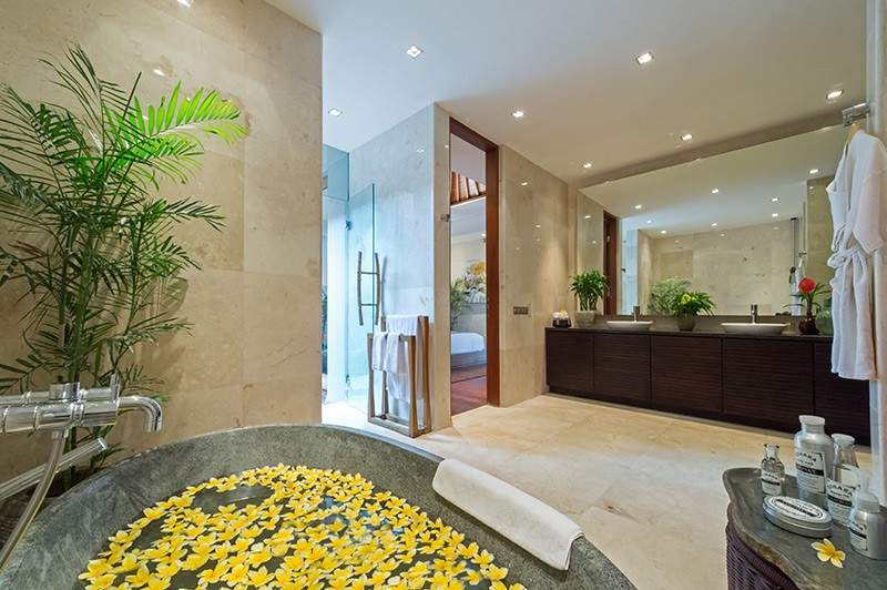 Rent villa Louise, Indonesia, Bali, Seminjak | Villacarte